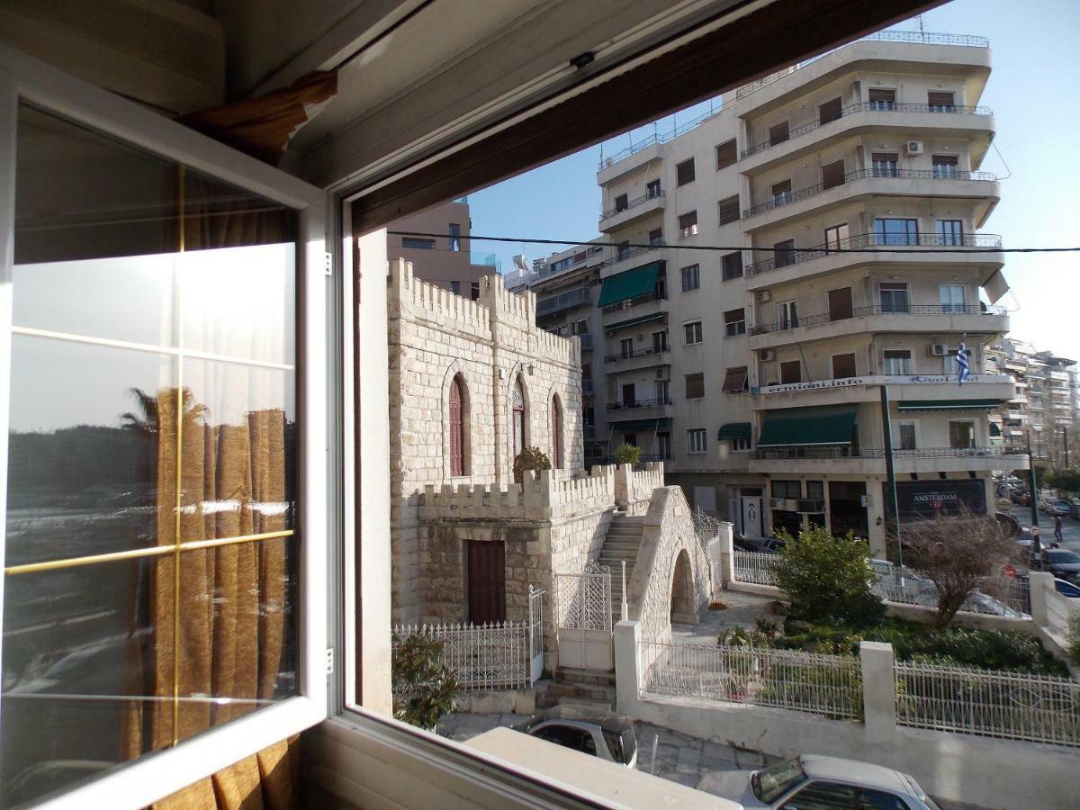 Pasalimani Long Beach Piraeus Ngoại thất bức ảnh